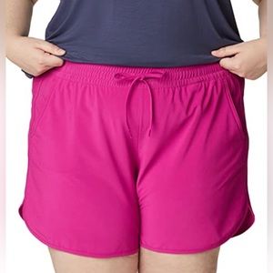 Columbia Women's Bogata Bay Stretch Short Size 3X